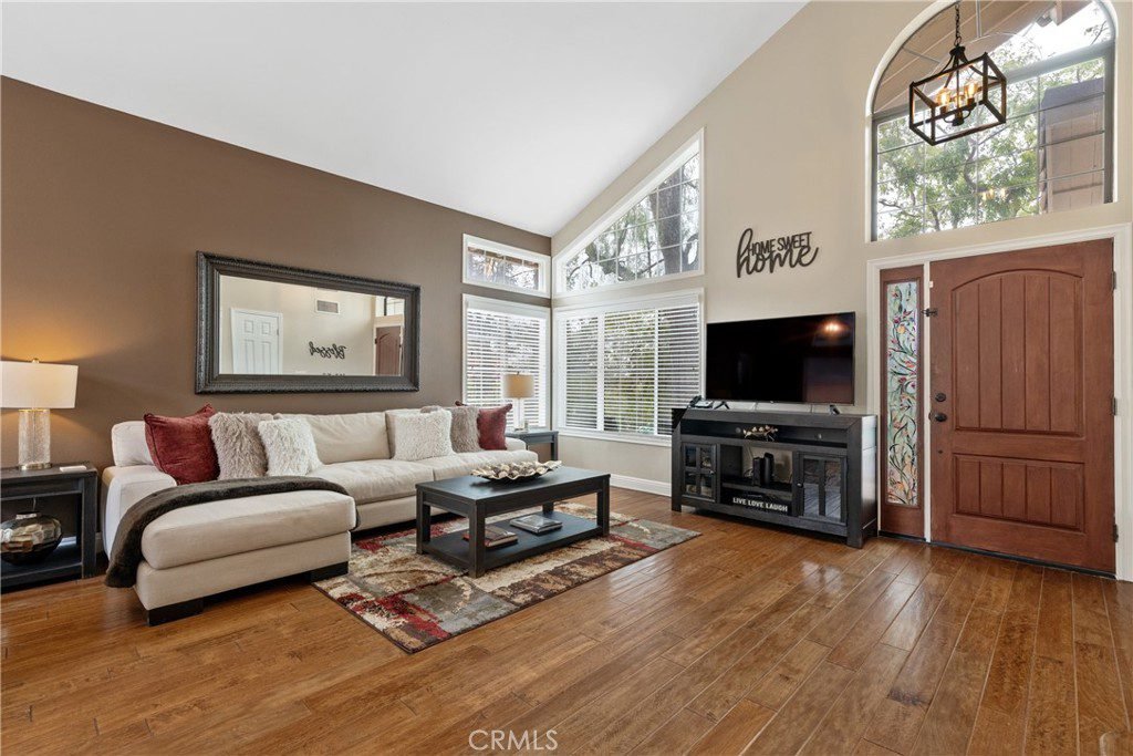 pool home in murrieta